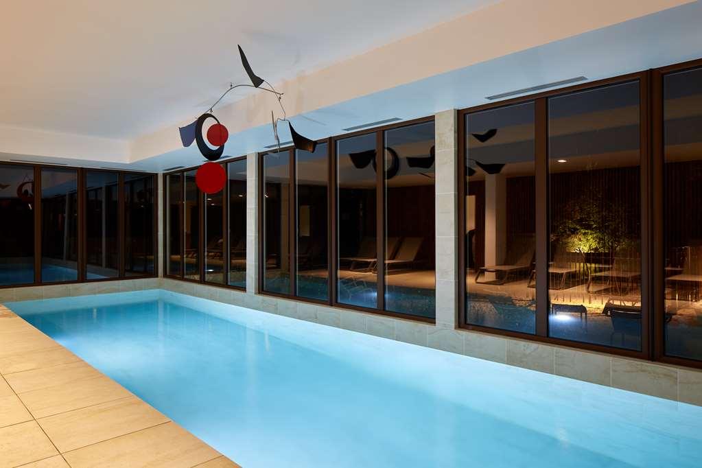 Les Nomades Beaune Hotel 4*